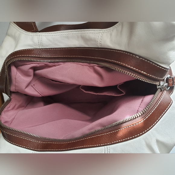 Coach Soho Lynn Shoulder Bag - Picture 2 of 6